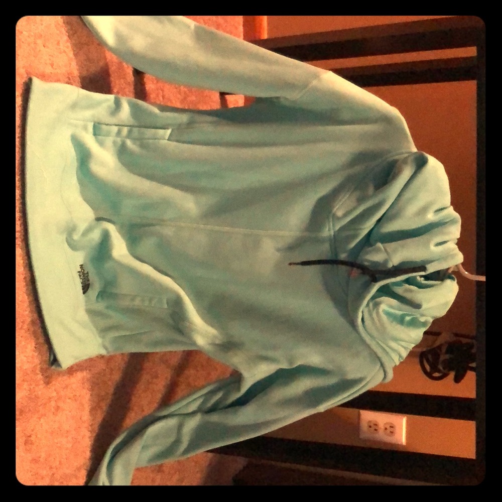 North face sweater